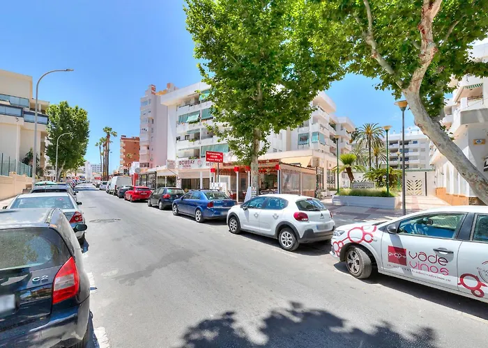 Solana Carihuela Playa Parking Terrace *