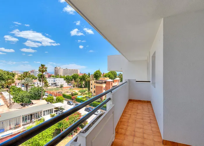 Solana Carihuela Playa Parking Terrace *