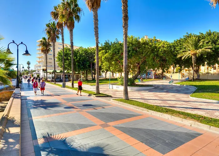 Solana Carihuela Playa Parking Terrace * Torremolinos