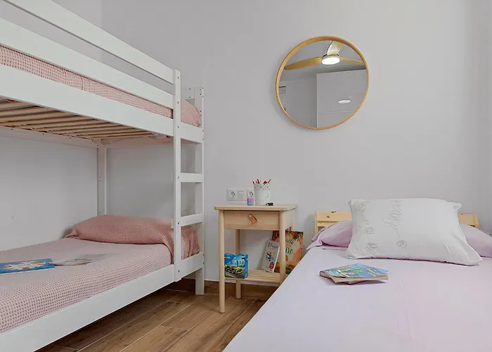 Solana Carihuela Playa Parking Terrace * Торремолинос