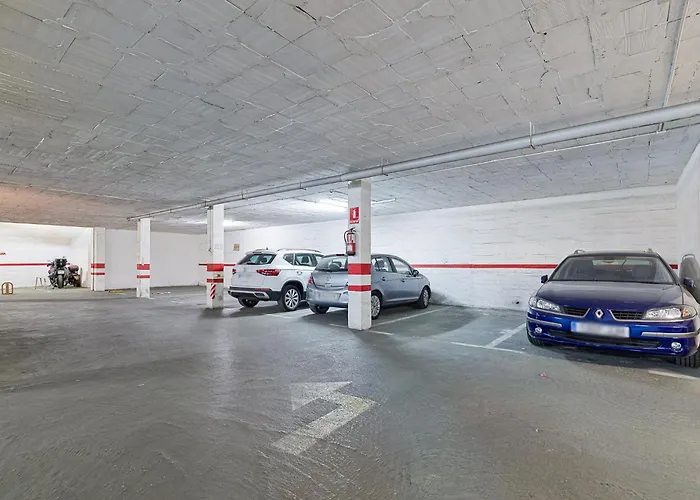 Solana Carihuela Playa Parking Terrace *