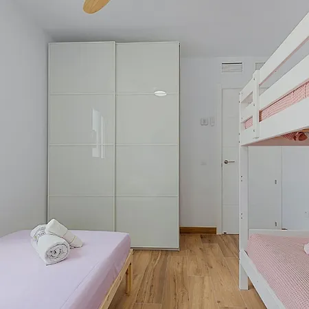 Апартаменты Solana Carihuela Playa Торремолинос