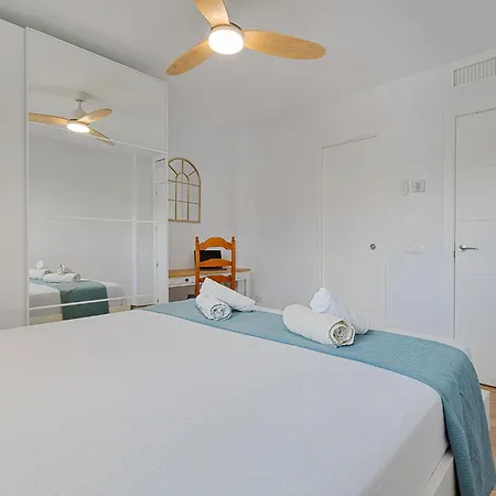 Solana Carihuela Playa Торремолинос